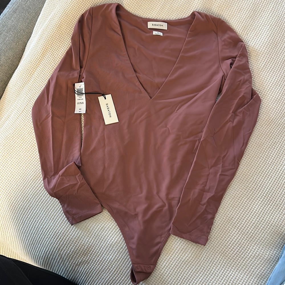 Aritzia Mauve Long Sleeve Bodysuit